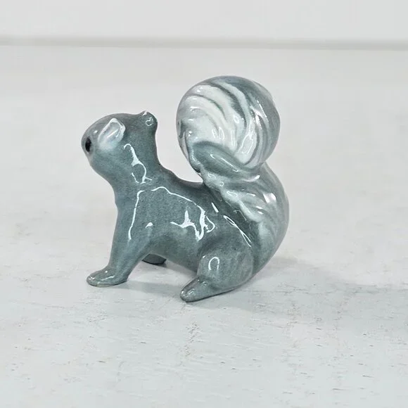Hagen Renaker Grey Squirrel Mama Miniature Figurine Vintage - Picture 5 of 8